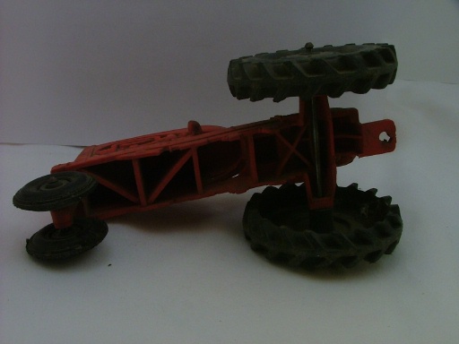 Vintage Auburn Rubber Tractor 572 Farmer Farming Toys  