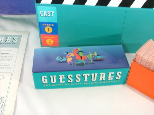 1990 Guesstures Game of Charades 4113 Milton Bradley  